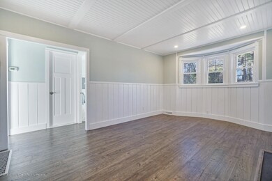 1525 Claire Rd Lacey Township-large-020-