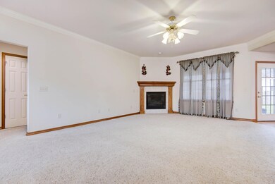 930 E Ozark Jubilee, Nixa, MO 65714 - photo 4