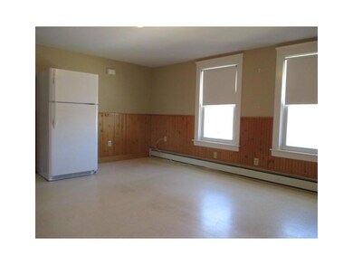 31 County St, Blackstone, MA 01504 - photo 5