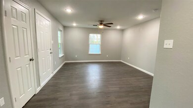 2005 De Soto St, Houston, TX 77091 - photo 4
