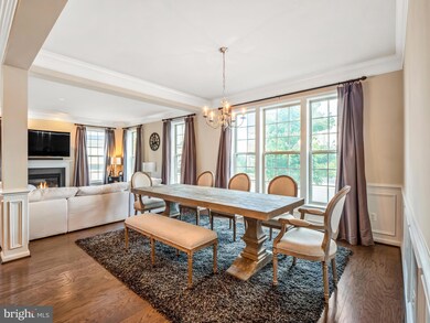 9050 Chynoweth St, Lorton, VA 22079 - photo 5