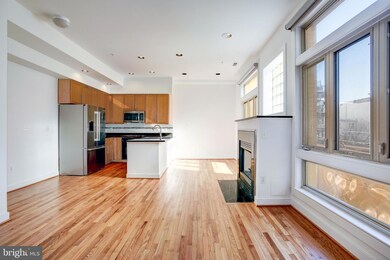 2363 Champlain St NW unit 27, Washington, DC 20009 - photo 2