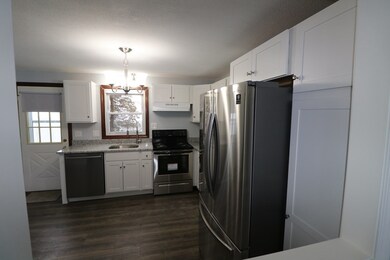 41 South St unit 8, Easthampton, MA 01027 - photo 4