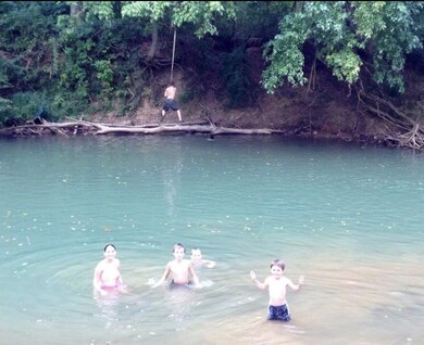 1012 Hurricane Creek Rd, Stewart, TN 37175 - photo 3