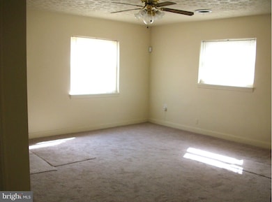 339 Cloud St, Front Royal, VA 22630 - photo 6