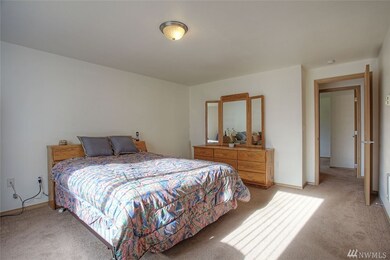 19433 145th Ln SE, Yelm, WA 98597 - photo 2