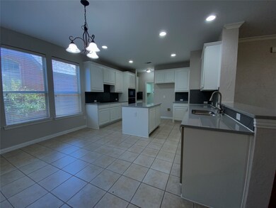 1870 Dowelling Dr, Frisco, TX 75034 - photo 5