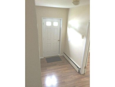 Entry. At the entry level both units have large ro