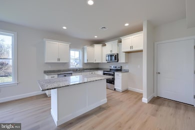 115 Eli Dr, York, PA 17404 - photo 4