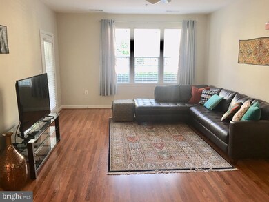 22725 Thimbleberry Square unit 102, Ashburn, VA 20148 - photo 2
