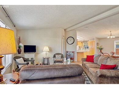 3700 Babcock Ln unit 123, Eugene, OR 97401 - photo 4