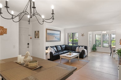 2513 Demere Rd unit 1, Saint Simons Island, GA 31522 - photo 2