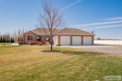 1060 W Fir St, Shelley, ID 83274 - photo 3