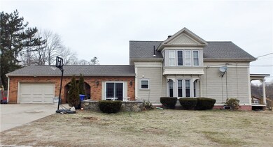 35 Fairview Ave, West Warwick, RI 02893 - photo 2