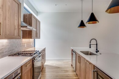 5609 Live Oak St unit 405, Dallas, TX 75206 - photo 6