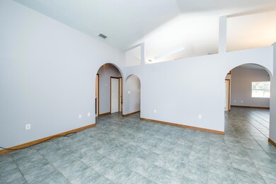 living room/dining room