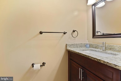 11572 Summer Oak Dr, Germantown, MD 20874 - photo 6