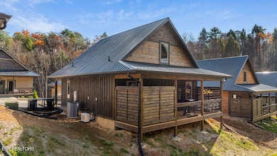 571 Warbonnet Way, Pigeon Forge, TN 37863 - photo 4