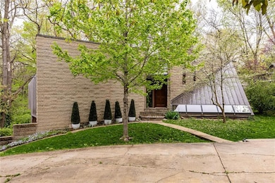 5757 Knox Ave, Shawnee, KS 66203 - photo 2