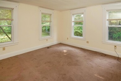 188 Edmond Ave, Portsmouth, NH 03801 - photo 6