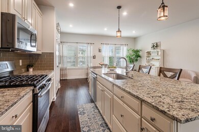 2103 Hemlock Bay Rd, Dumfries, VA 22026 - photo 4