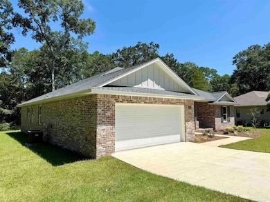 3318 Durney Dr, Cantonment, FL 32533 - photo 5