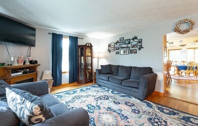 126 Forest Park Rd, Dracut, MA 01826 - photo 4