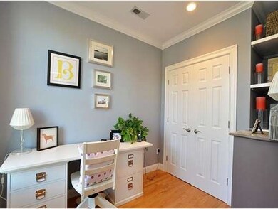 362 Bunker Hill St, Charlestown, MA 02129 - photo 4