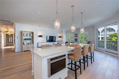 750 11th St S unit C, Naples, FL 34102 - photo 6