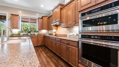Ample upgraded cabinets