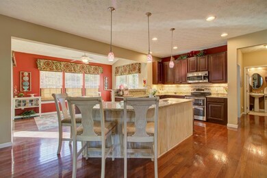 5075 Lakota Woods Dr, Liberty Township, OH 45044 - photo 7