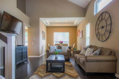 8705 Gracilior Ct, Escondido, CA 92026 - photo 4