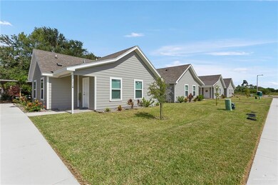 1315 Quitaca Dr, Edinburg, TX 78541 - photo 3