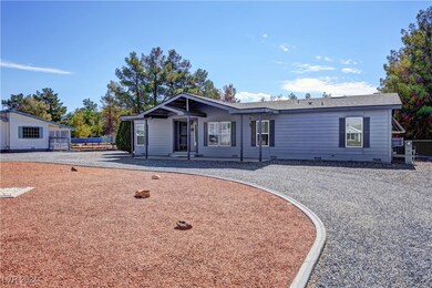5561 Doubletree Rd, Pahrump, NV 89061 - photo 2