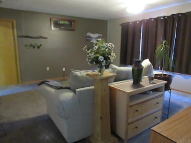 645 N Birch St, Monticello, IA 52310 - photo 6