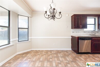 2704 Phyllis Dr, Copperas Cove, TX 76522 - photo 7