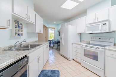 14011 N 111th Ave, Sun City, AZ 85351 - photo 7