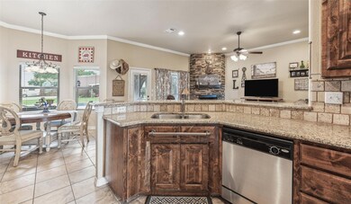 100 Smokey Branch, Weatherford, TX 76085 - photo 7