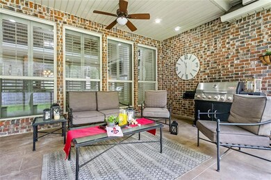 LARGE COVERED BACK PATIO