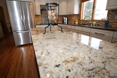 15 Woodridge Dr, Albany, NY 12211 - photo 6