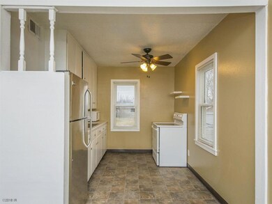 416 E Diehl Ave, Des Moines, IA 50315 - photo 6