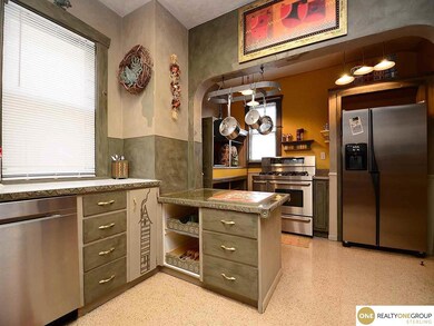 For the Master Chef in your family! With Dual Fuel Range and all SS appliances.