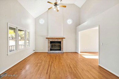 807GreenbriarRoad-6