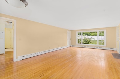 61 Applegate Rd, Cranston, RI 02920 - photo 6