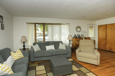1404 hatch-104