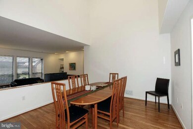 5305 Strathmore Ave, Kensington, MD 20895 - photo 3