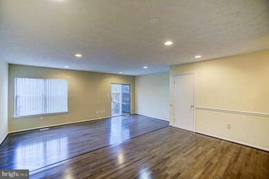 12057 Winding Creek Way, Germantown, MD 20874 - photo 6