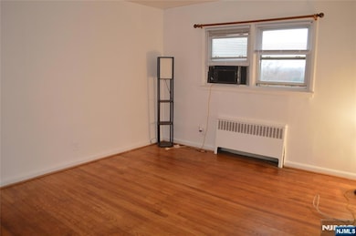 721 Broad Ave unit 5A, Ridgefield, NJ 07657 - photo 4