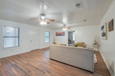 3050 Collins Rd, Burleson, TX 76028 - photo 5