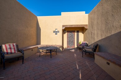 05-Courtyard